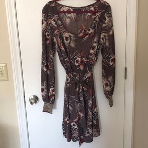 Feather print F21 dress